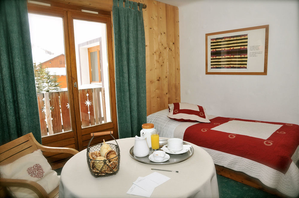 Vacanceole - Le Borsat IV Tignes Exterior foto